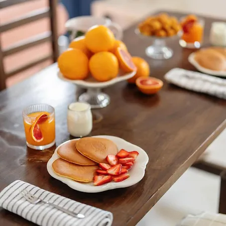 Sofia - Italian Escape * マッサ・ルブレンセ